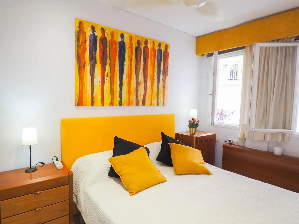 Sunflower Apartment By Hello Homes 시체스 0*,